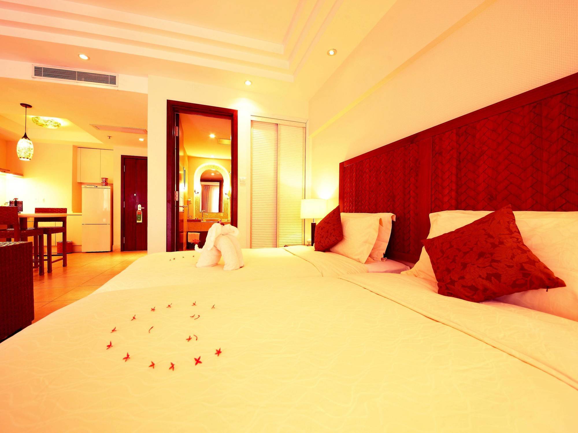 Aegean Suites Sanya Yalong Bay Resort מראה חיצוני תמונה